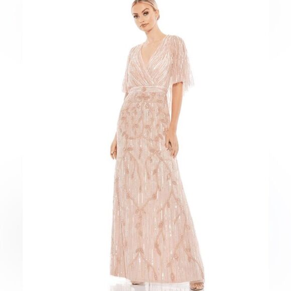 Mac Duggal
Beaded Cape Gown/ Size 18 - Picture 1 of 12